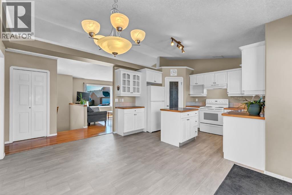 970 Kipling Crescent Sw, Redcliff, Alberta  T0J 2P0 - Photo 13 - A2310009