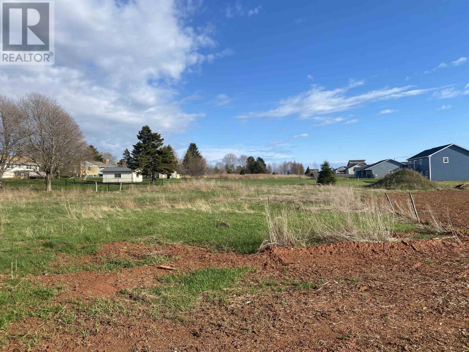 Lot Goldsmith Row, Stratford, Prince Edward Island  C1B 4L9 - Photo 1 - 202610117