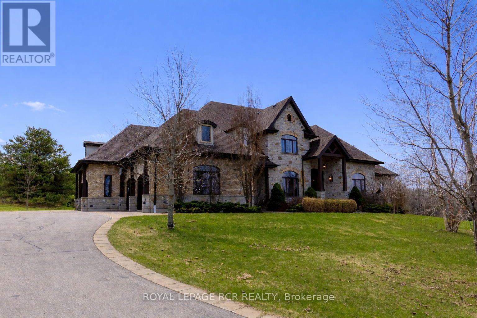 7 PROCTOR AVENUE, Caledon, Ontario