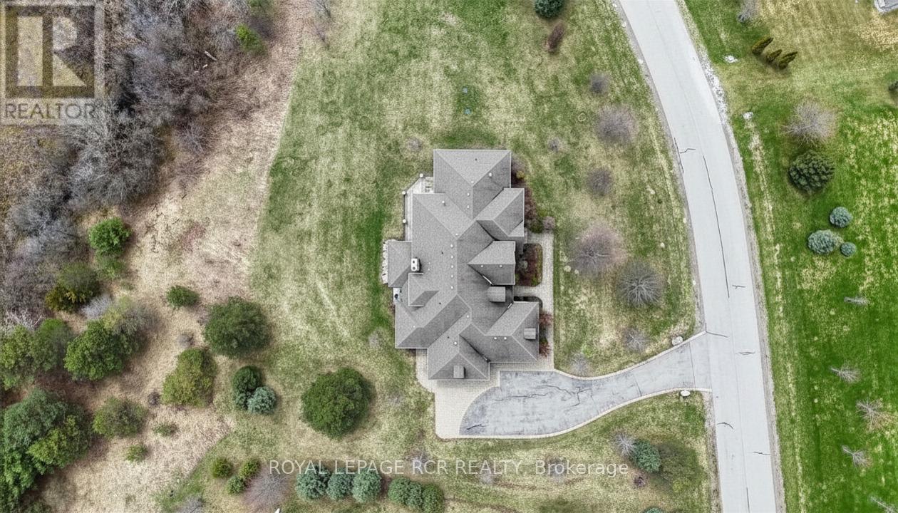 7 Proctor Avenue, Caledon, Ontario  L7E 4E7 - Photo 49 - W13057572