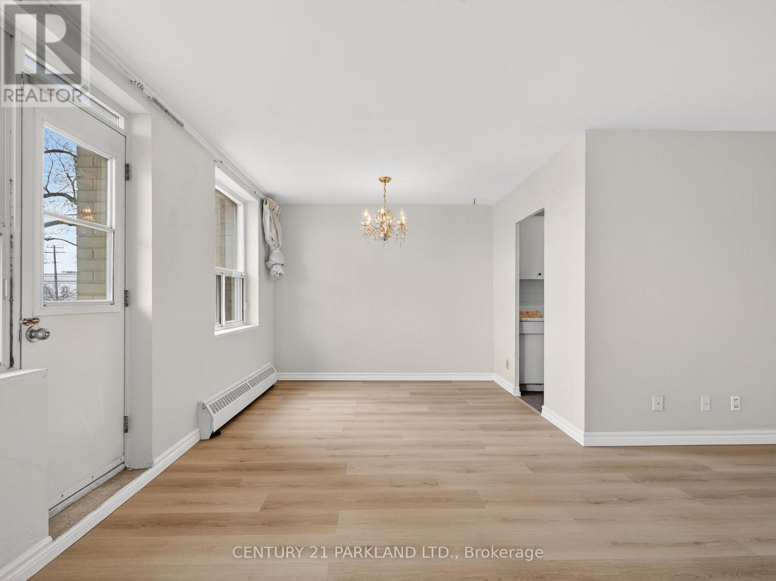 202 - 2961 Dufferin Street, Toronto, Ontario  M6B 3T2 - Photo 16 - W13093168