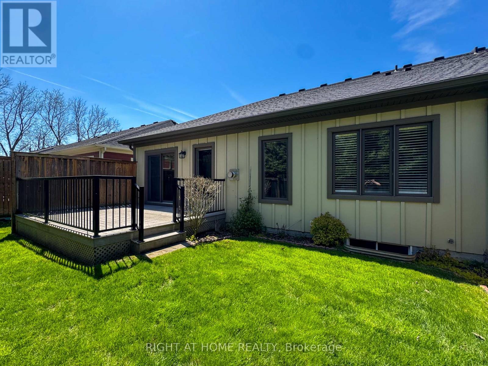 3 Cedar Drive, Niagara-On-The-Lake, Ontario  L0S 1J1 - Photo 37 - X12808218