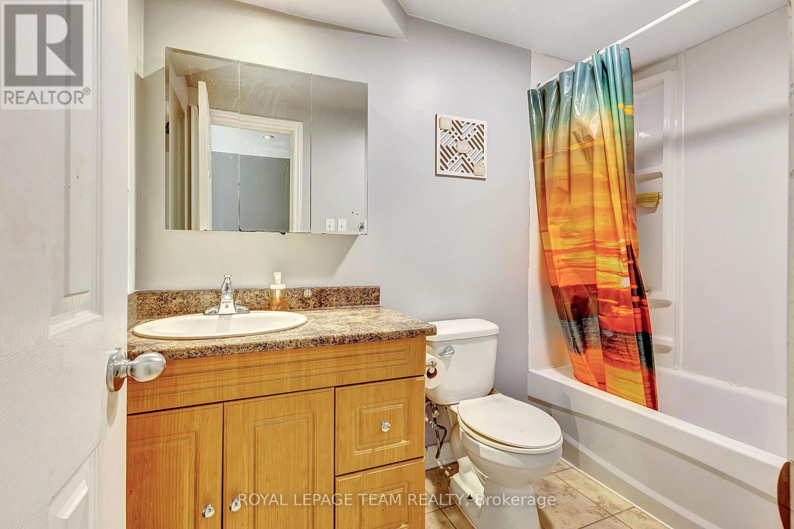 925 Moorvale Street, Ottawa, Ontario  K1K 3K9 - Photo 37 - X13110746