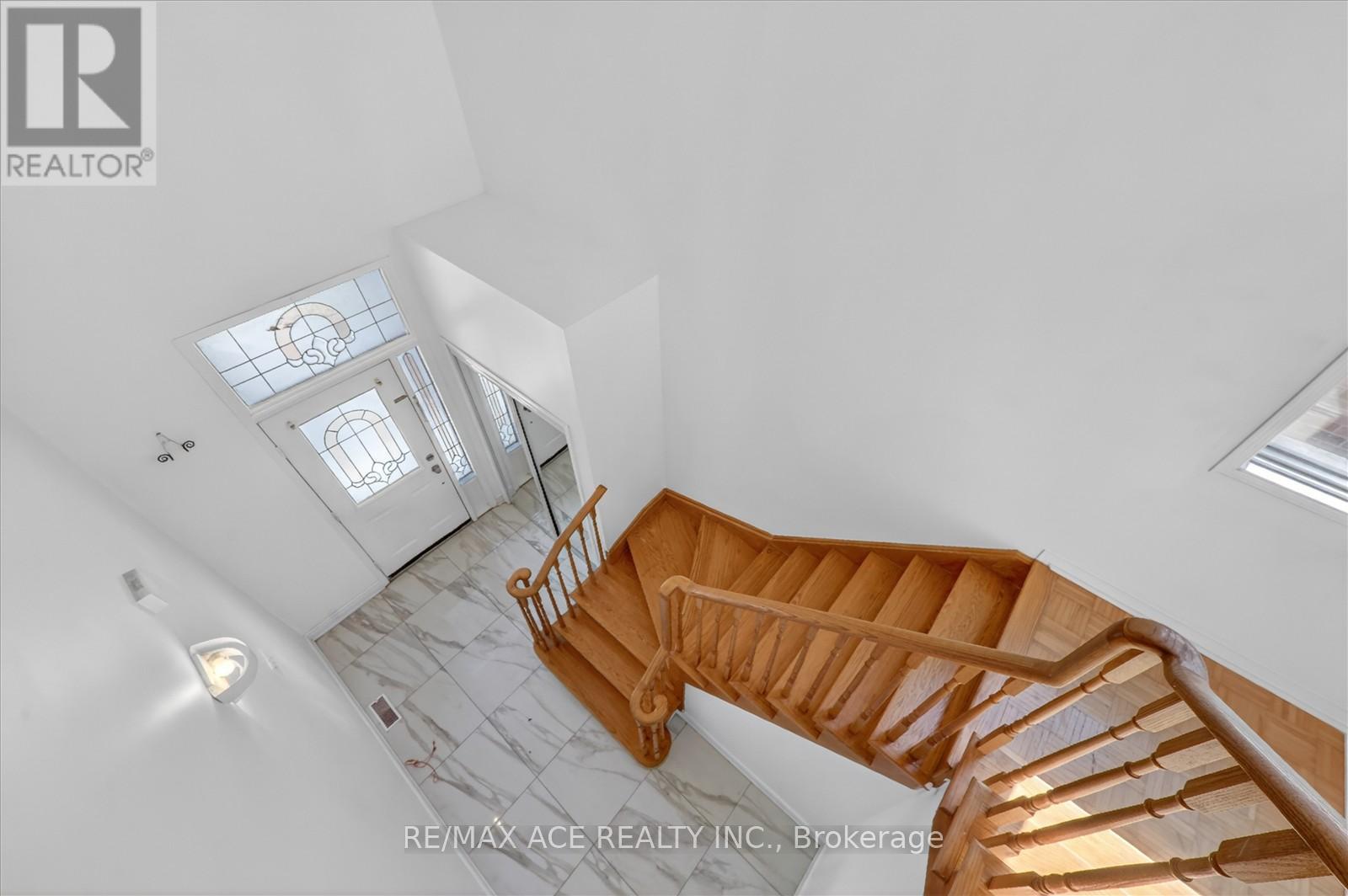 Main - 110 Blue Willow Drive, Vaughan, Ontario  L4L 9E9 - Photo 24 - N12828128