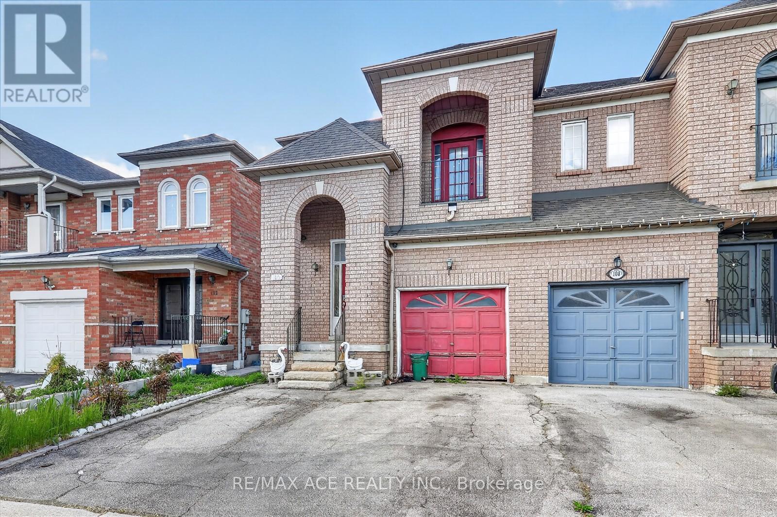Main - 110 Blue Willow Drive, Vaughan, Ontario  L4L 9E9 - Photo 3 - N12828128