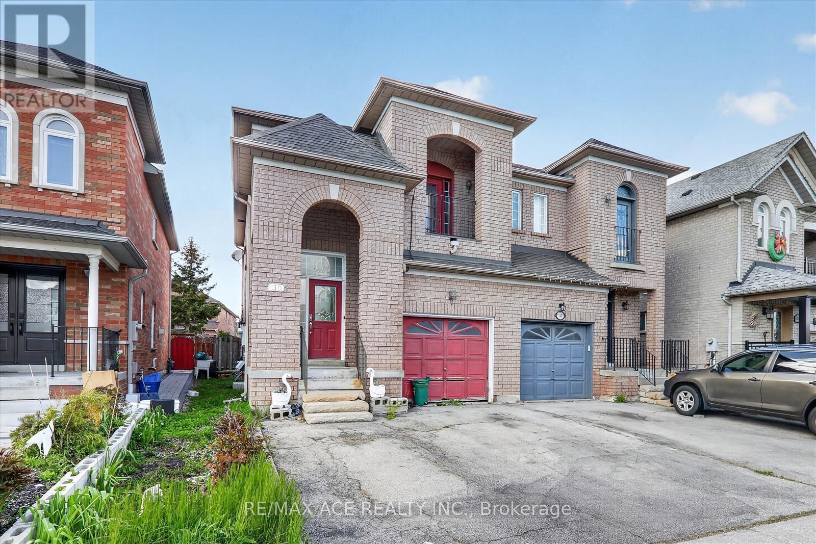 Main - 110 Blue Willow Drive, Vaughan, Ontario  L4L 9E9 - Photo 4 - N12828128