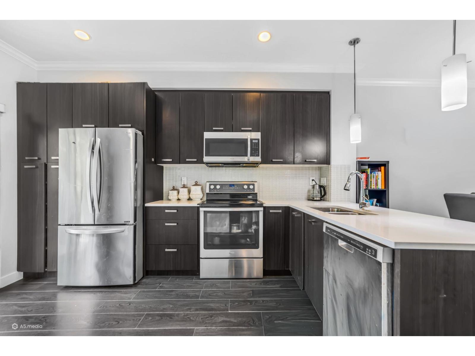 115 5888 144 Street, Surrey, British Columbia  V3Z 0G8 - Photo 14 - R3119291