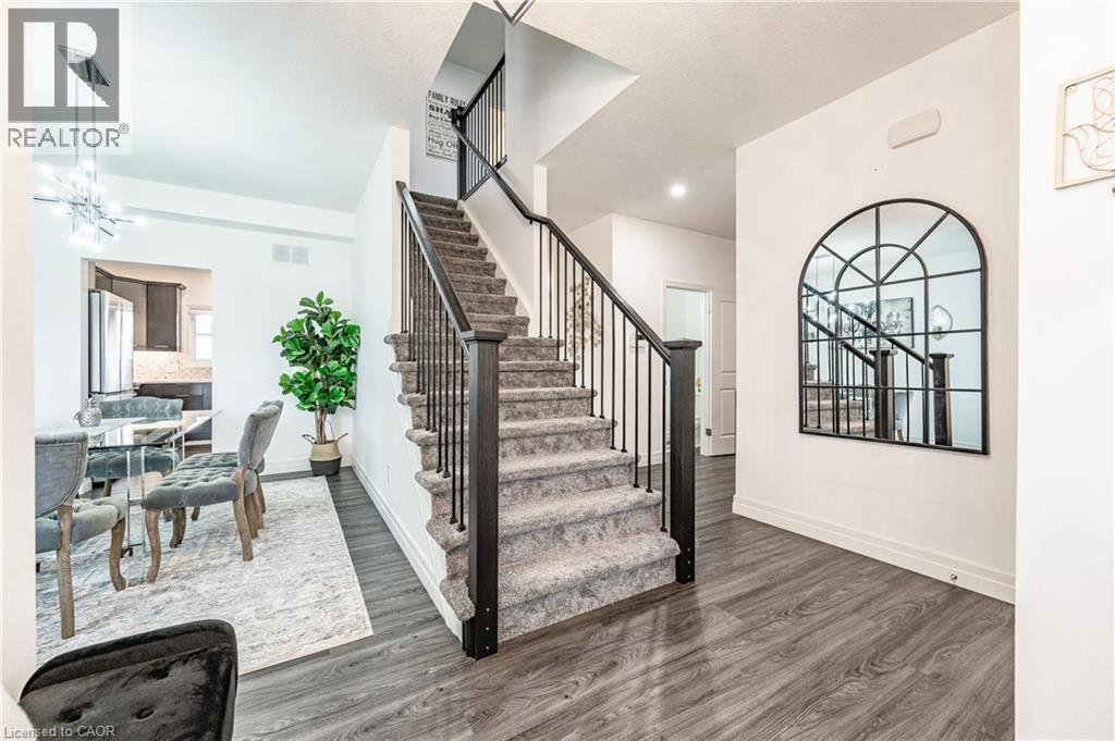 136 Village Road, Wellesley, Ontario  N0B 2T0 - Photo 7 - 40826155