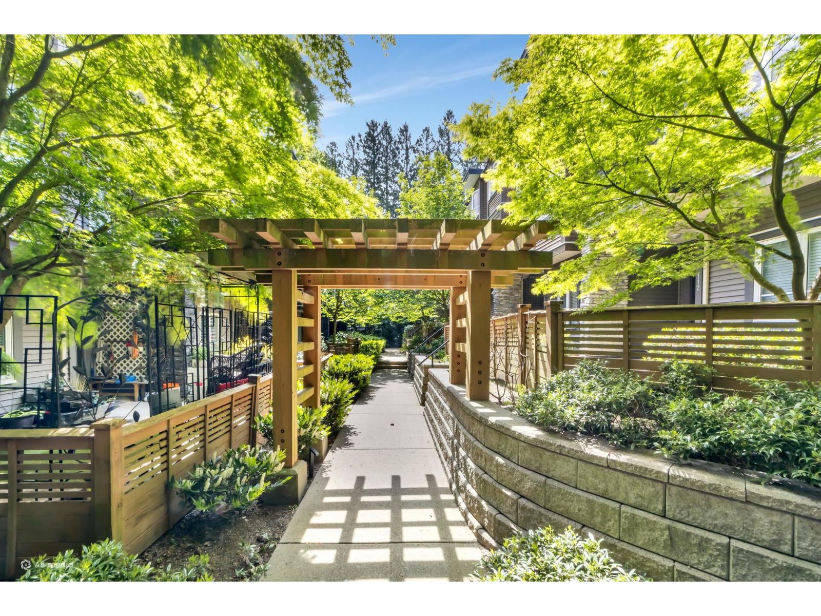 115 5888 144 Street, Surrey, British Columbia  V3Z 0G8 - Photo 3 - R3119291