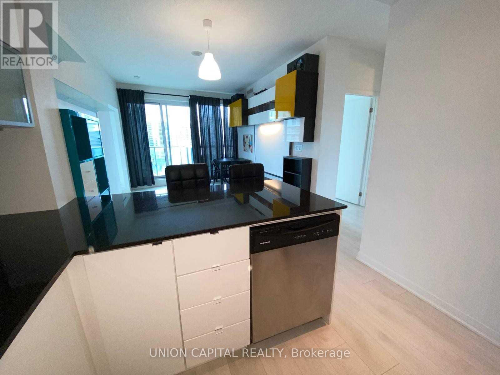 1803 - 150 East Liberty Street, Toronto, Ontario  M6K 3R5 - Photo 7 - C13111506