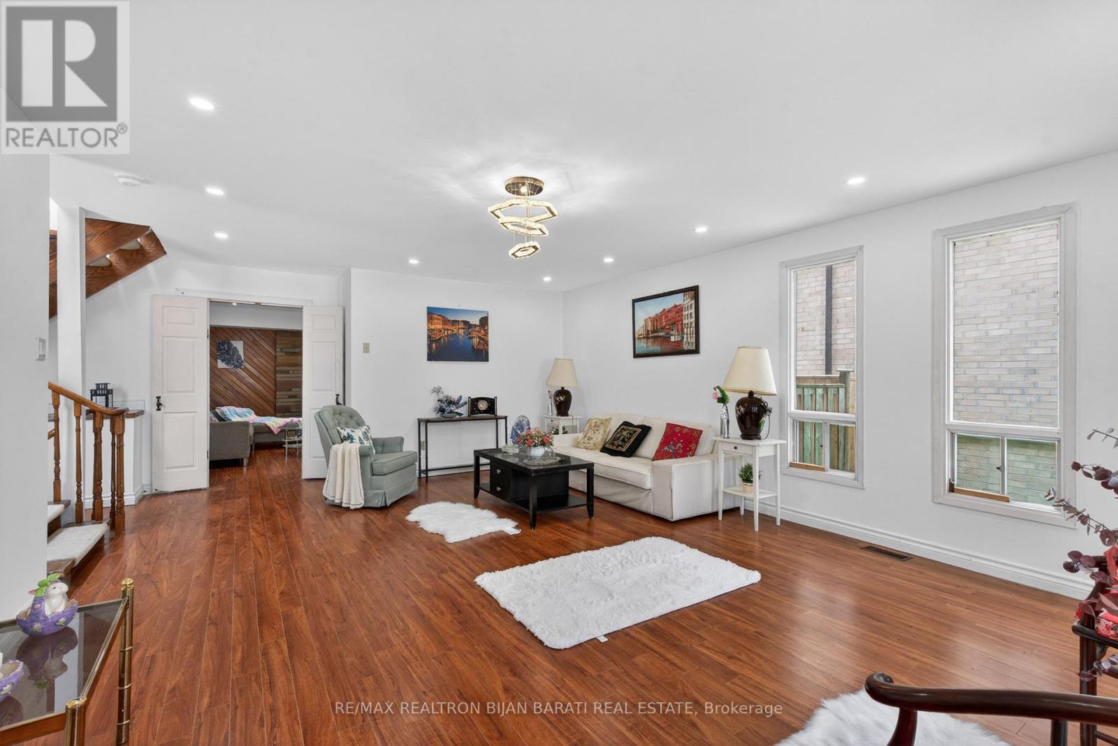 309 Hillcrest Avenue, Toronto, Ontario  M2N 3P5 - Photo 5 - C13111510