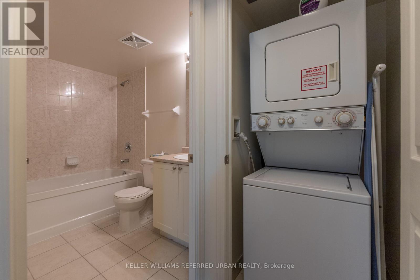 1002 - 25 Lower Simcoe Street, Toronto, Ontario  M5J 3A1 - Photo 11 - C13111538