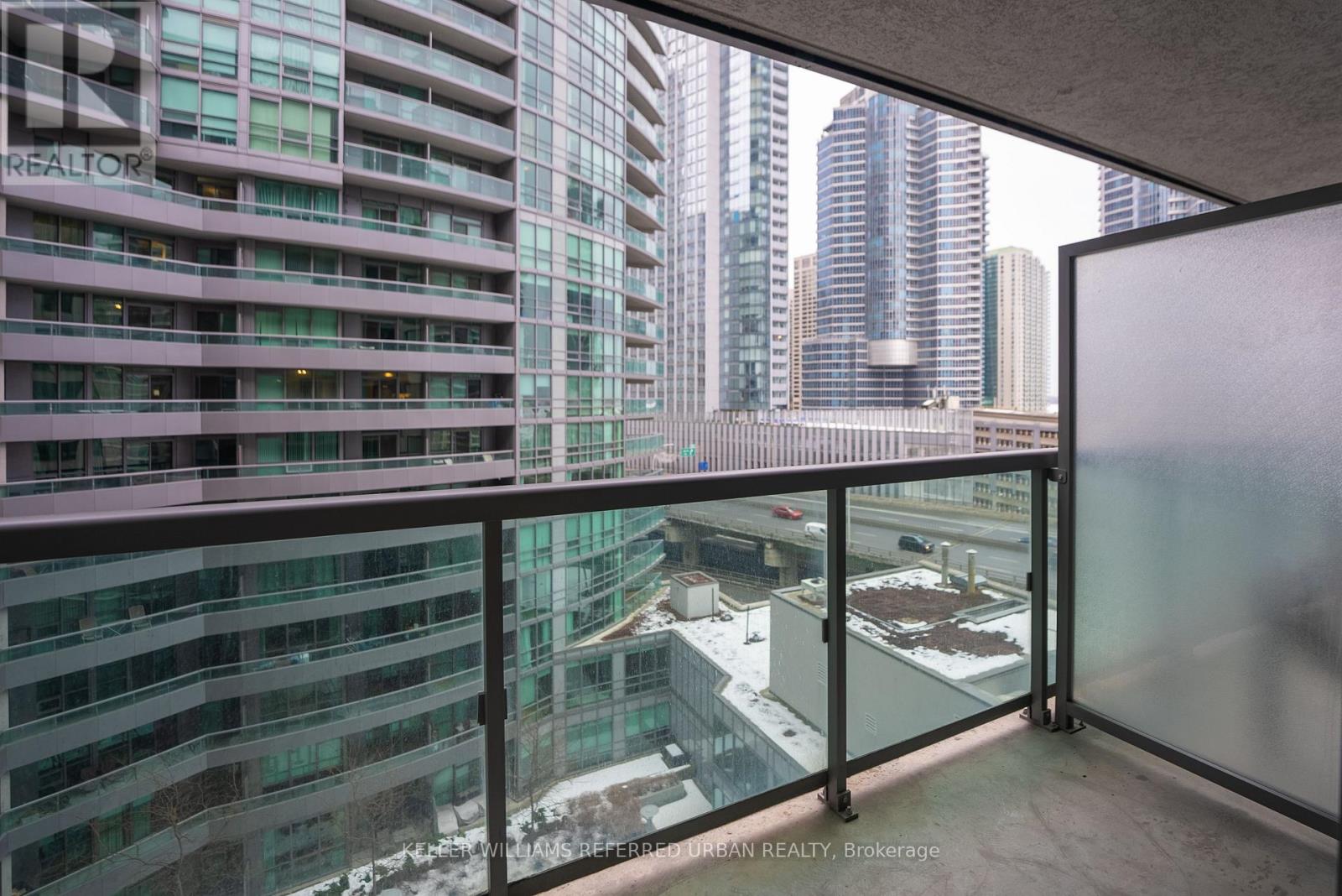 1002 - 25 Lower Simcoe Street, Toronto, Ontario  M5J 3A1 - Photo 12 - C13111538