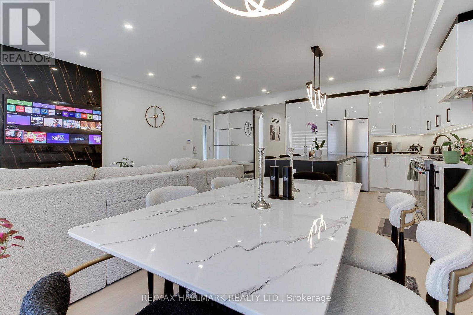 185 Acton Avenue, Toronto, Ontario  M3H 4H6 - Photo 13 - C13111544
