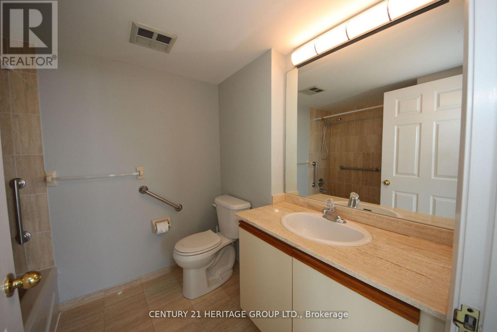 3304 - 7 Concorde Place, Toronto, Ontario M3C 3N4 - Photo 15 - C13111562
