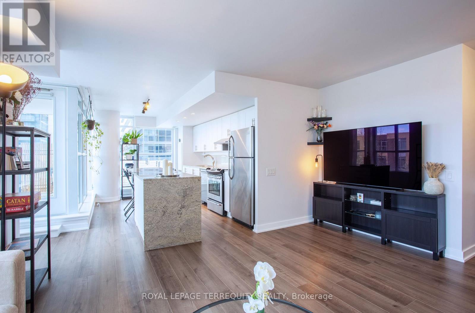 221 - 19 Singer Court, Toronto, Ontario  M2K 0B2 - Photo 12 - C13111594
