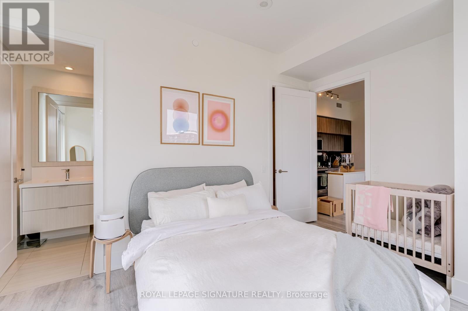 806 - 80 Vanauley Street, Toronto, Ontario  M5T 0C9 - Photo 16 - C13111636
