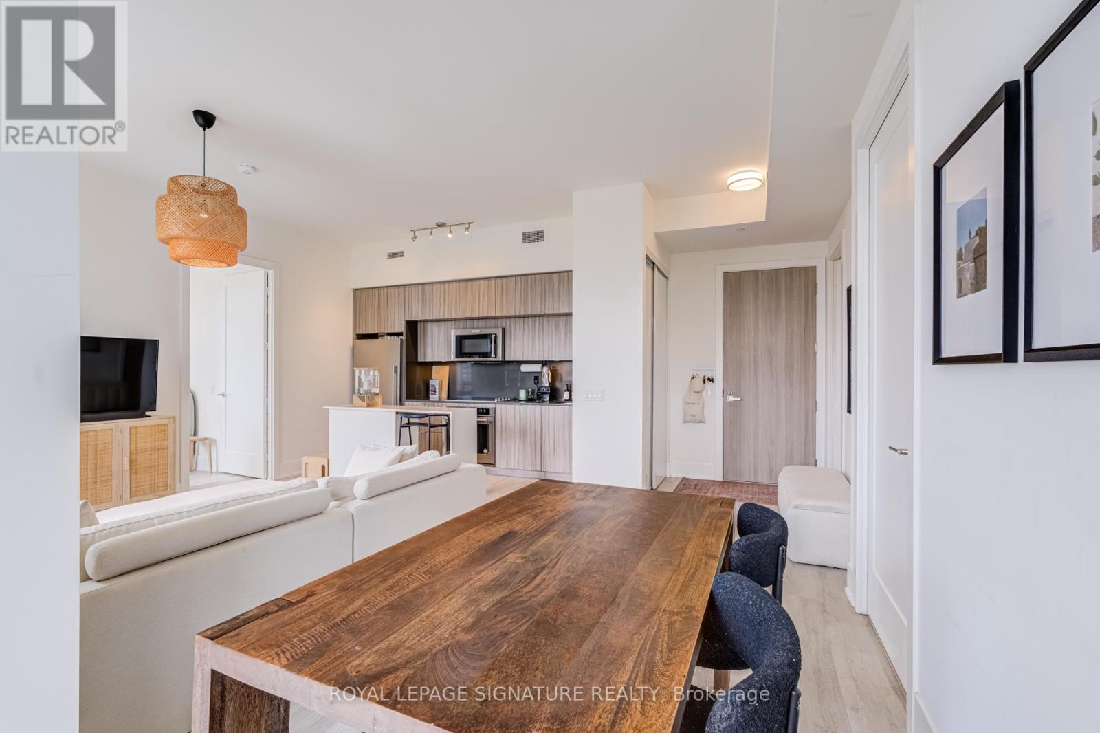 806 - 80 Vanauley Street, Toronto, Ontario  M5T 0C9 - Photo 4 - C13111636
