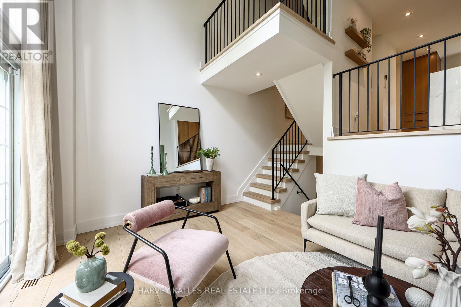 22 - 240 Broadway Avenue, Toronto, Ontario  M4P 1V9 - Photo 17 - C13111672