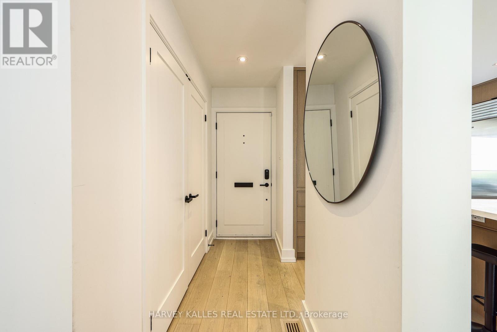 22 - 240 Broadway Avenue, Toronto, Ontario  M4P 1V9 - Photo 2 - C13111672