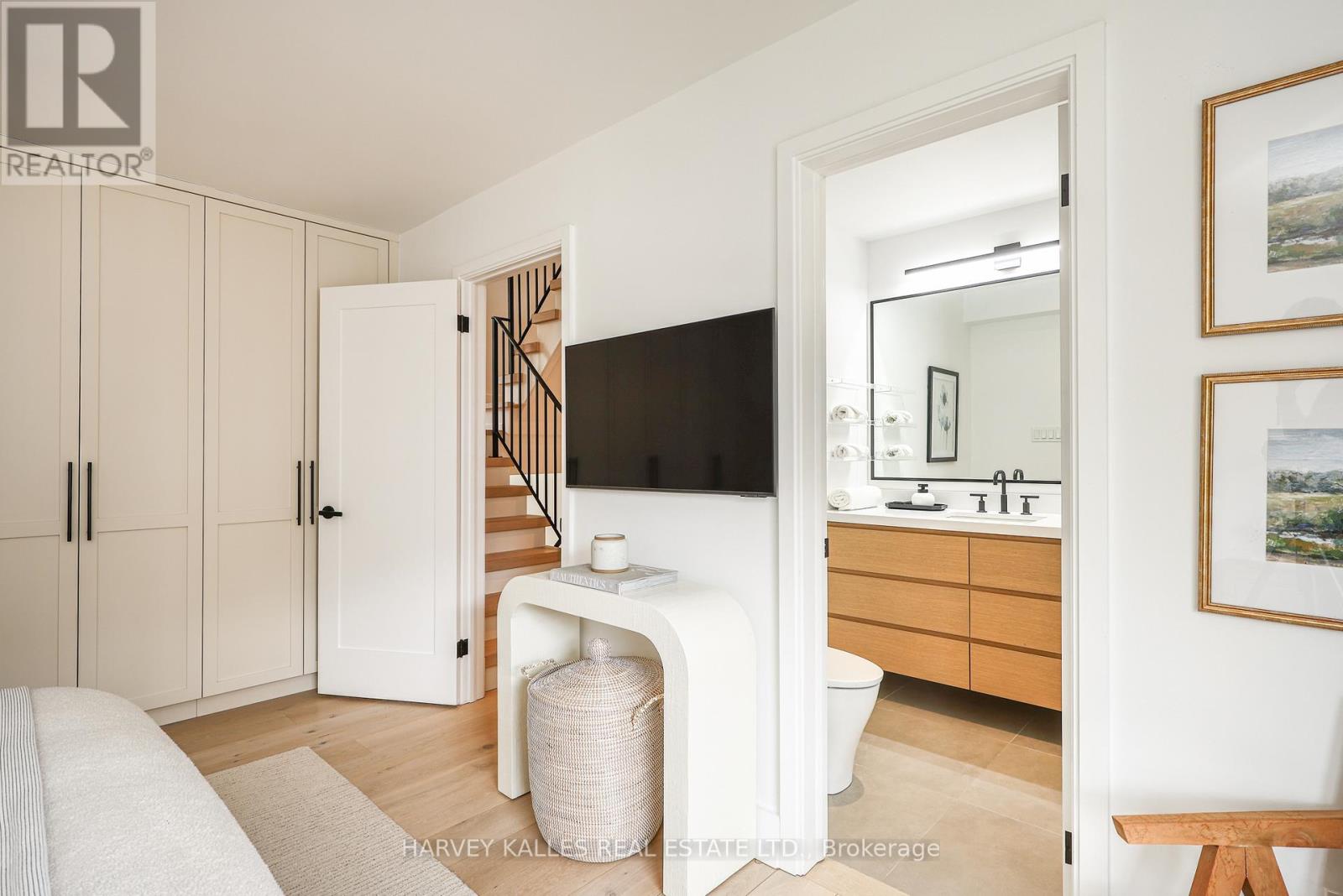 22 - 240 Broadway Avenue, Toronto, Ontario  M4P 1V9 - Photo 25 - C13111672
