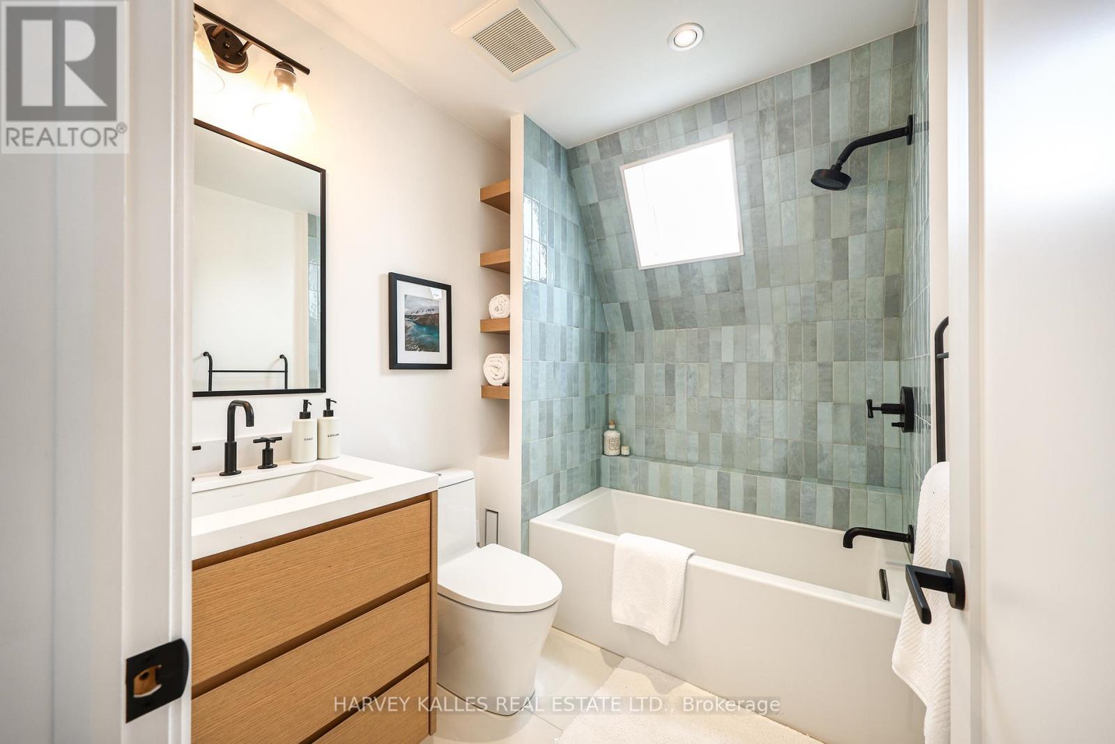 22 - 240 Broadway Avenue, Toronto, Ontario  M4P 1V9 - Photo 26 - C13111672