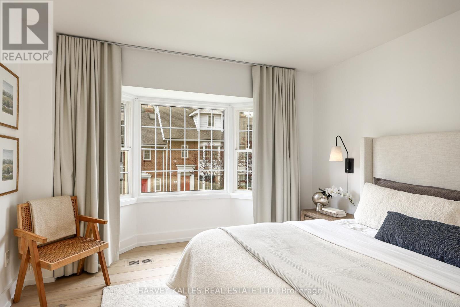 22 - 240 Broadway Avenue, Toronto, Ontario  M4P 1V9 - Photo 34 - C13111672