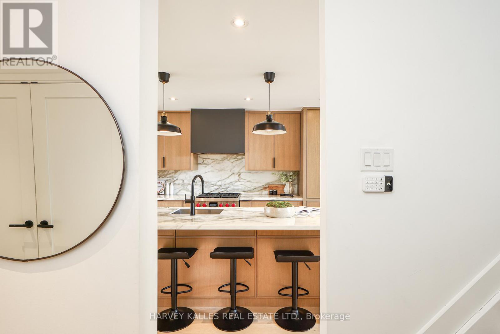 22 - 240 Broadway Avenue, Toronto, Ontario  M4P 1V9 - Photo 4 - C13111672