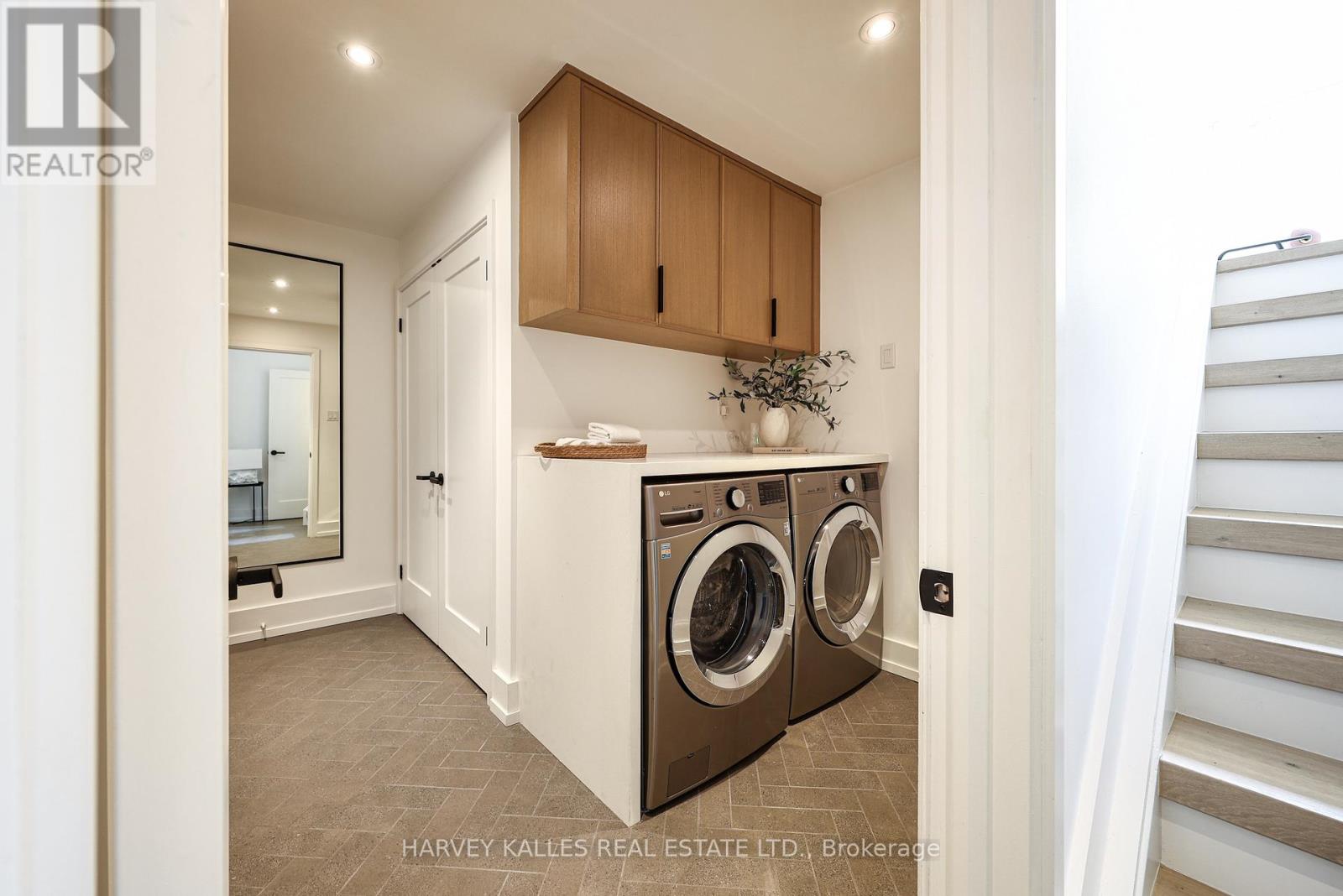 22 - 240 Broadway Avenue, Toronto, Ontario  M4P 1V9 - Photo 44 - C13111672