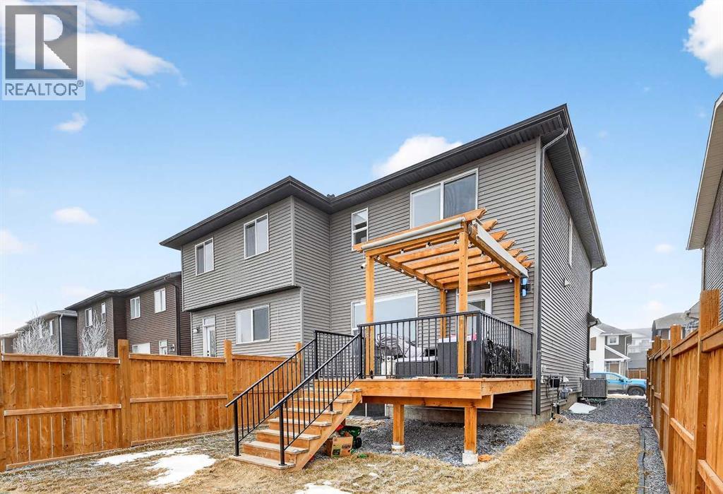 94 Wolf Gate NW, Okotoks, Alberta  T1S 5T9 - Photo 32 - A2296593