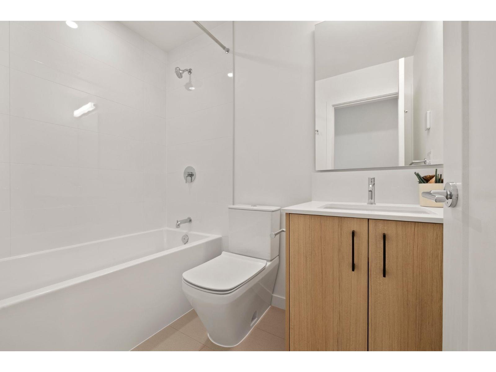 81 15255 Sitka Drive, Surrey, British Columbia  V3S 0B1 - Photo 22 - R3113703