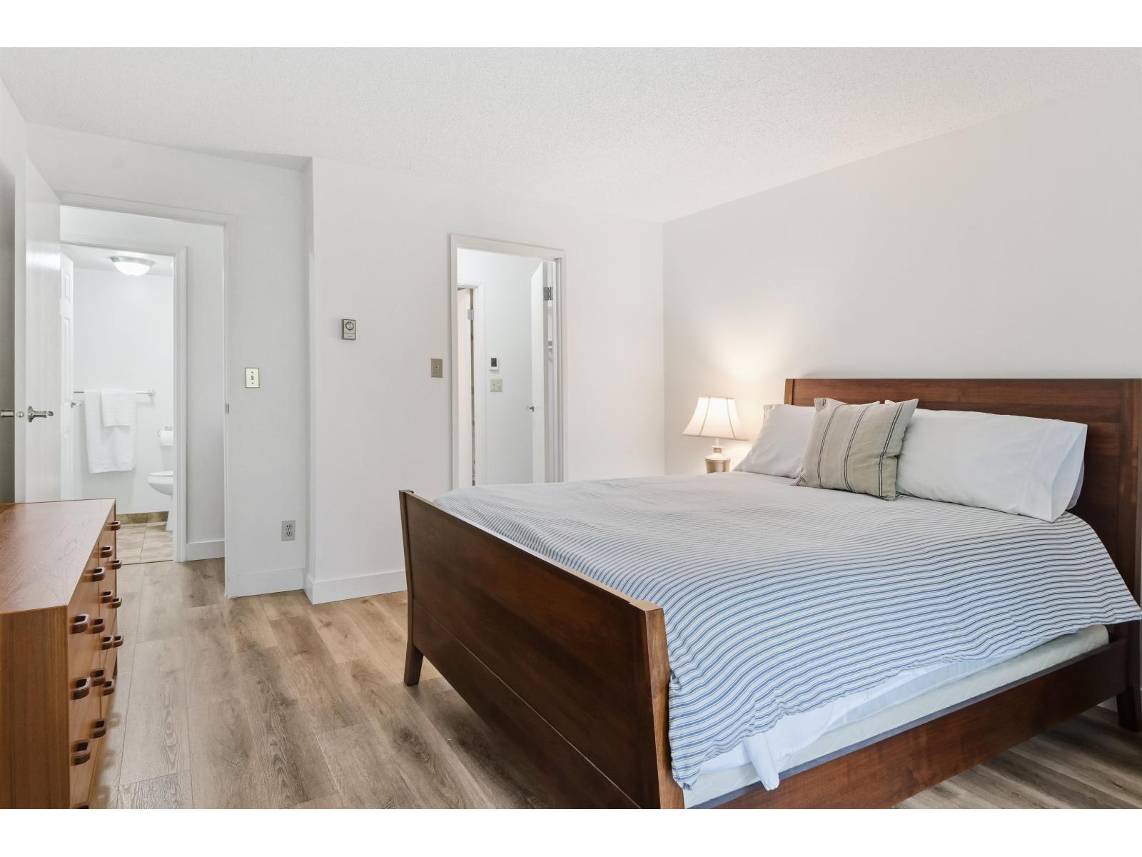210 1521 Blackwood Street, White Rock, British Columbia  V4B 3V6 - Photo 13 - R3120816
