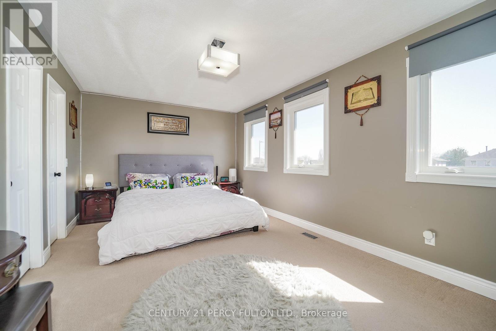1525 Sturgeon Court, Pickering, Ontario  L1V 5P6 - Photo 19 - E13111464