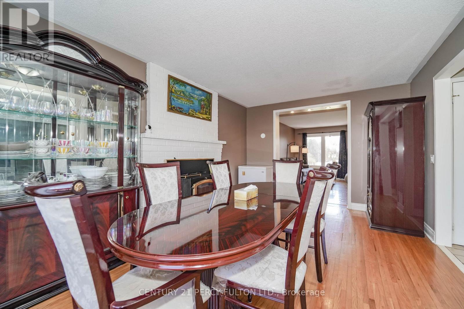 1525 Sturgeon Court, Pickering, Ontario  L1V 5P6 - Photo 9 - E13111464