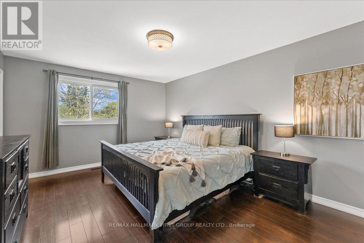 28 Heda Court, Whitby, Ontario  L1N 5Y8 - Photo 16 - E13111478