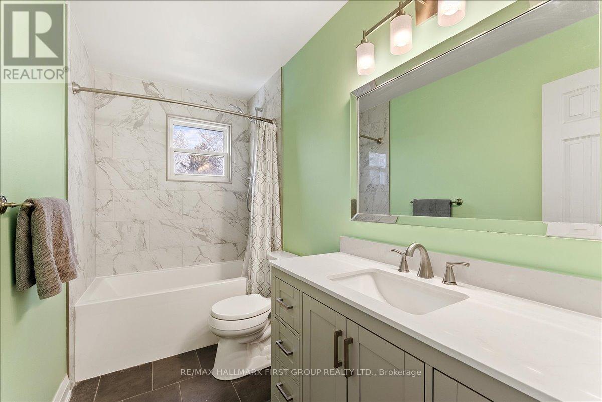 28 Heda Court, Whitby, Ontario  L1N 5Y8 - Photo 21 - E13111478