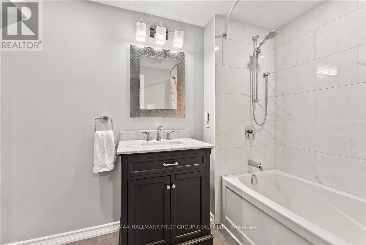 28 Heda Court, Whitby, Ontario  L1N 5Y8 - Photo 30 - E13111478