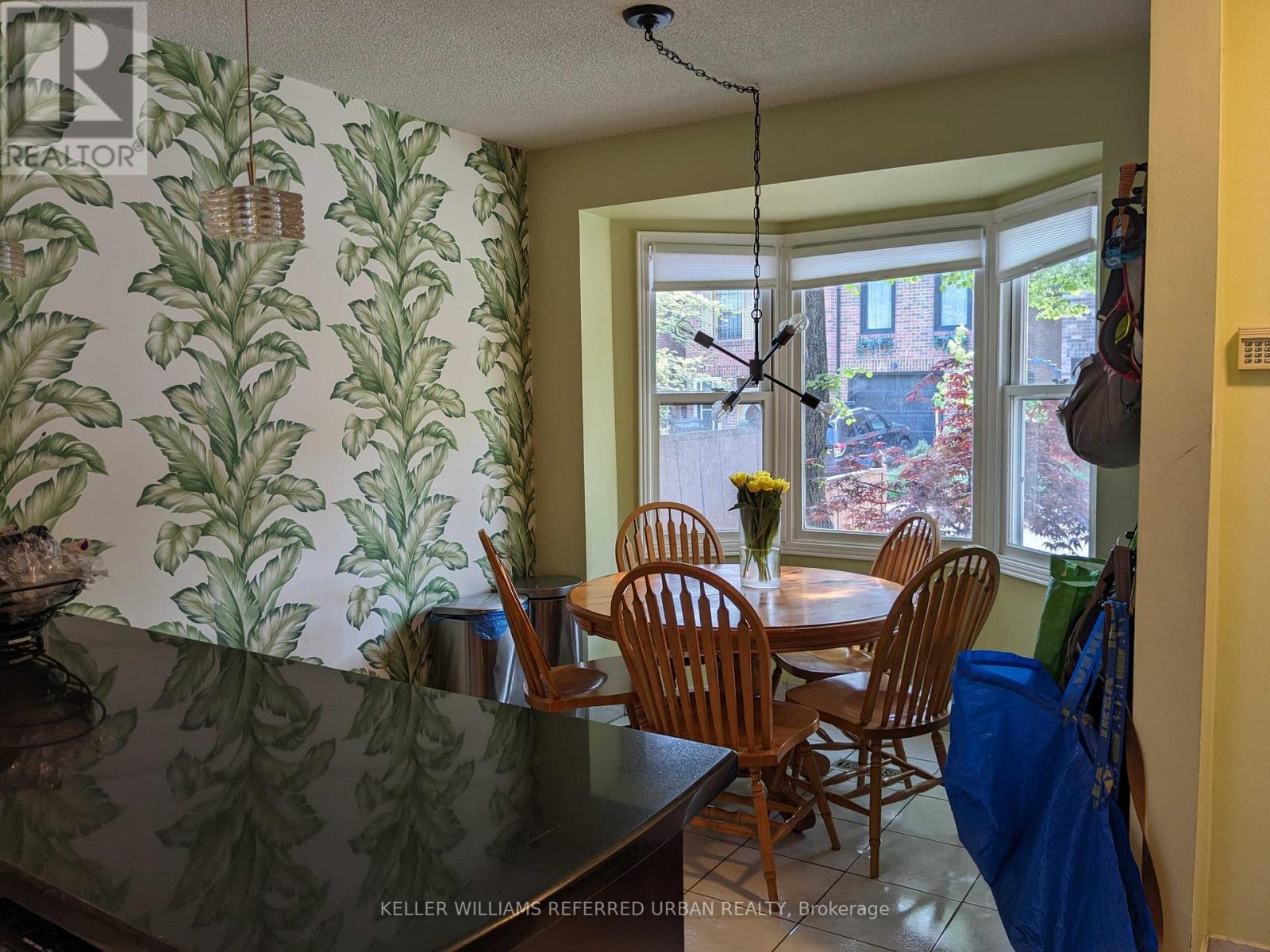 25 Unity Road, Toronto, Ontario  M4J 5A3 - Photo 3 - E13111632