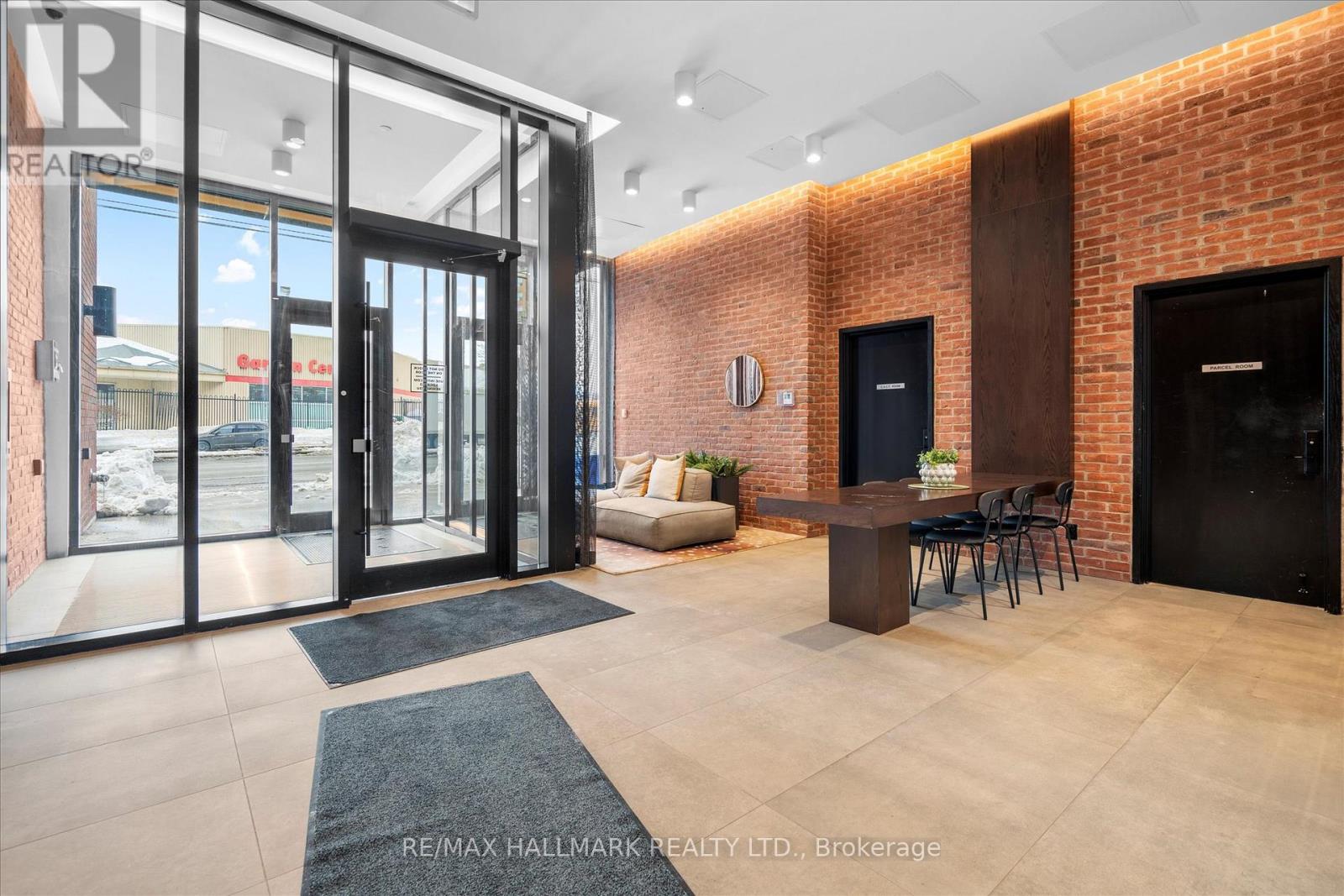 619 - 2799 Kingston Road, Toronto, Ontario  M1M 1N1 - Photo 2 - E13111658