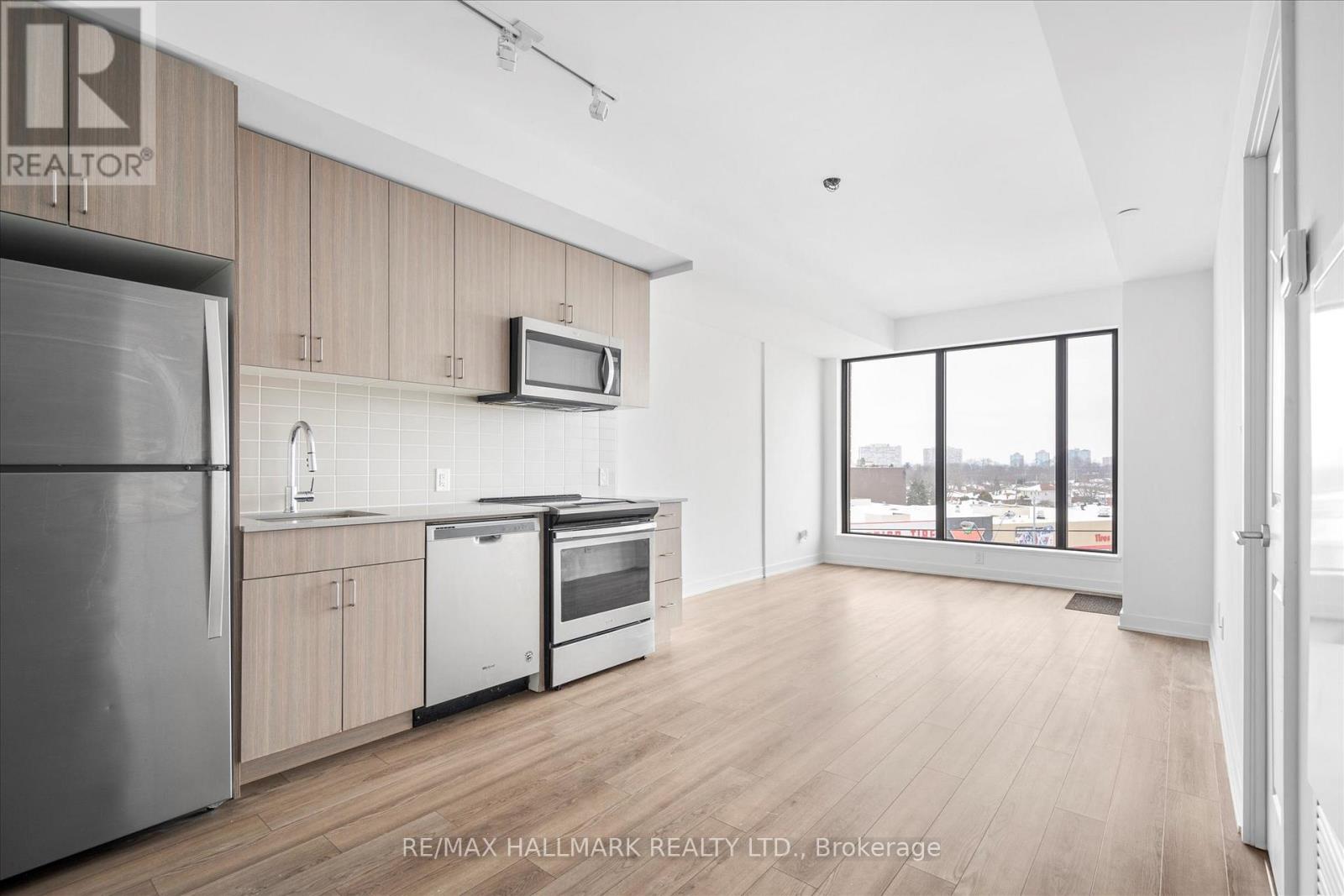 619 - 2799 Kingston Road, Toronto, Ontario  M1M 1N1 - Photo 6 - E13111658