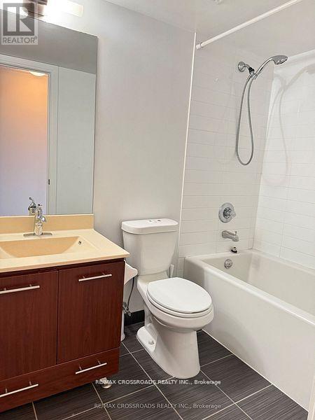 3908 - 125 Village Green Square, Toronto, Ontario  M1S 0G3 - Photo 10 - E13111702