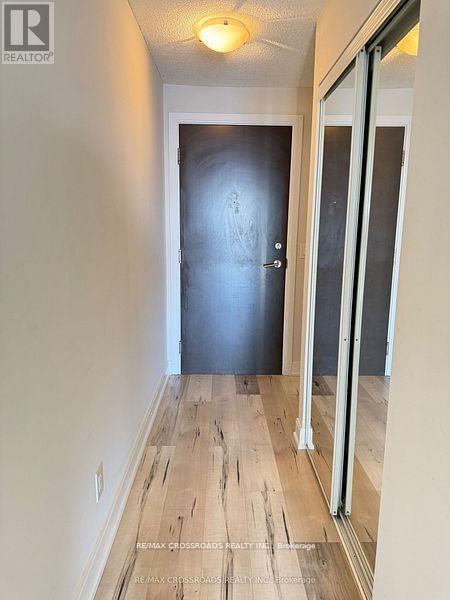3908 - 125 Village Green Square, Toronto, Ontario  M1S 0G3 - Photo 3 - E13111702