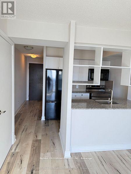 3908 - 125 Village Green Square, Toronto, Ontario  M1S 0G3 - Photo 5 - E13111702