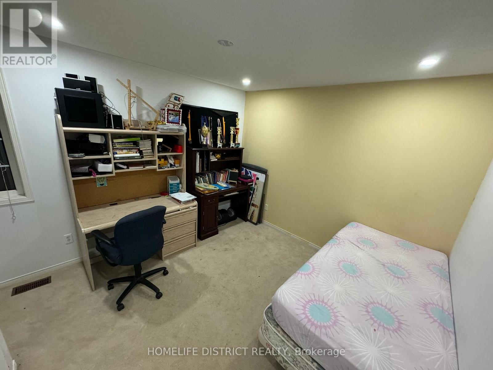 1100 Ashgrove Crescent, Oshawa, Ontario  L1K 2W4 - Photo 11 - E13111712
