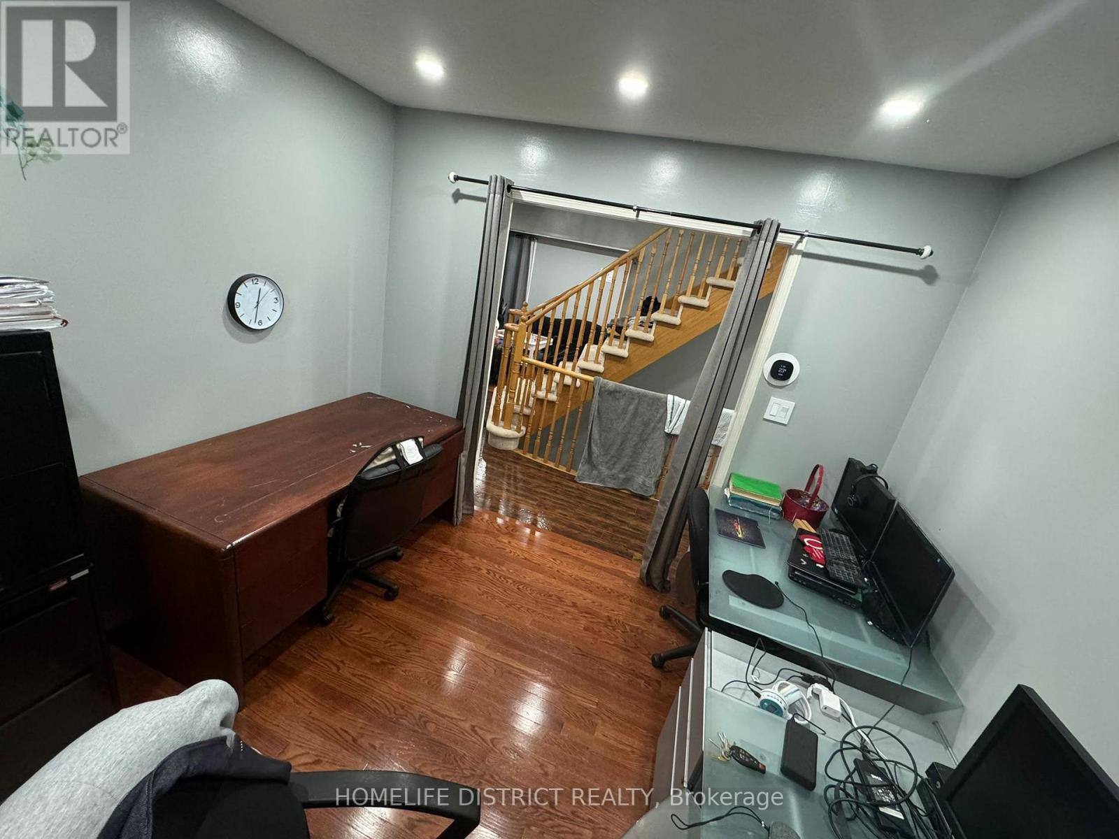 1100 Ashgrove Crescent, Oshawa, Ontario  L1K 2W4 - Photo 13 - E13111712