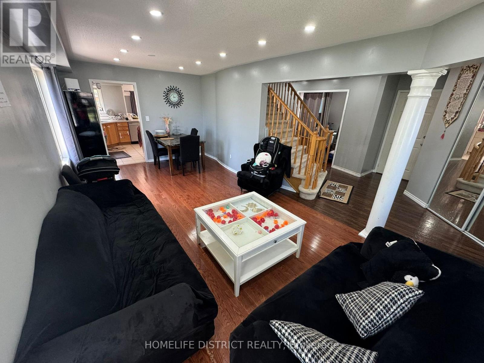 1100 Ashgrove Crescent, Oshawa, Ontario  L1K 2W4 - Photo 14 - E13111712