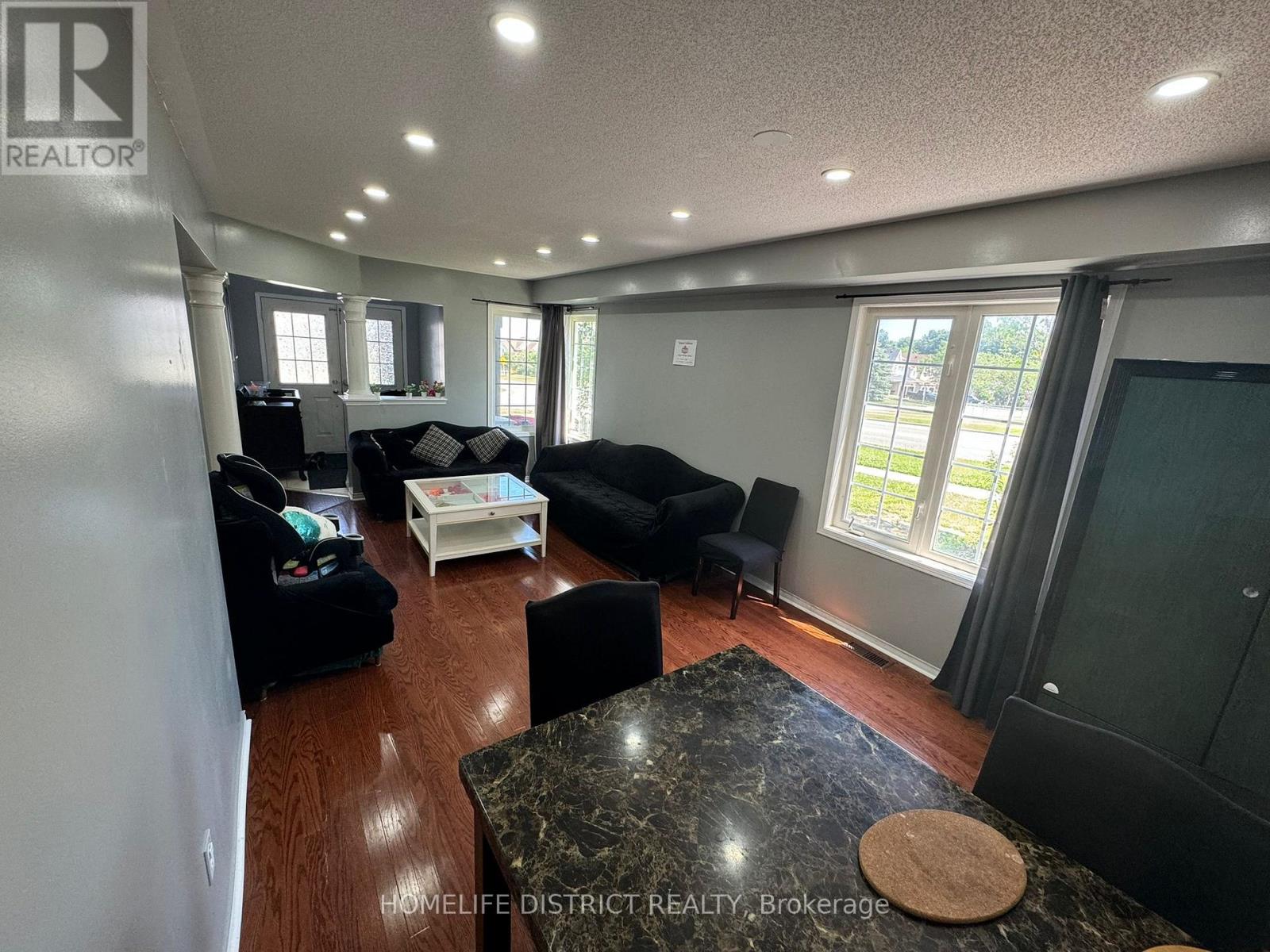 1100 Ashgrove Crescent, Oshawa, Ontario  L1K 2W4 - Photo 19 - E13111712