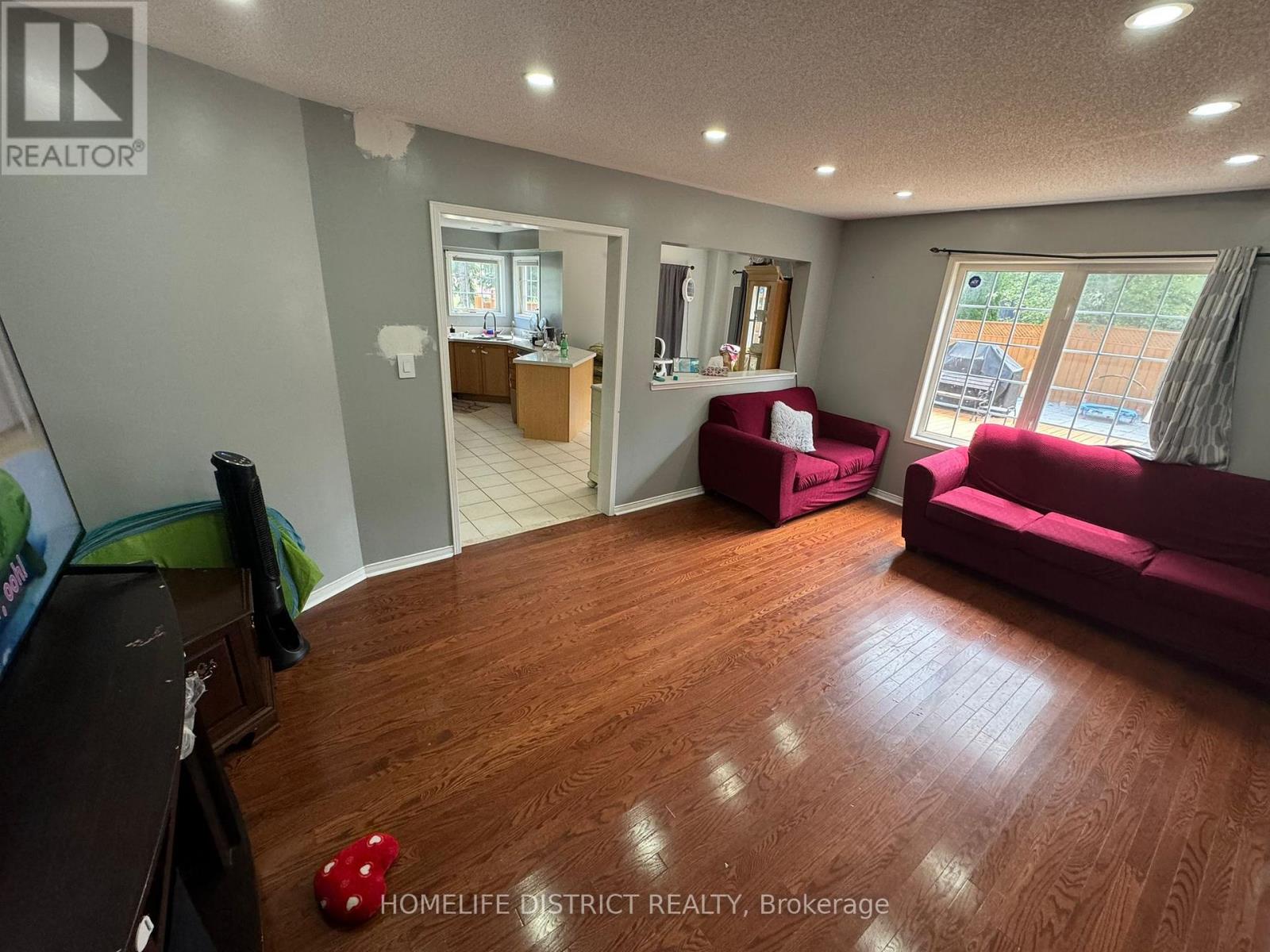 1100 Ashgrove Crescent, Oshawa, Ontario  L1K 2W4 - Photo 25 - E13111712