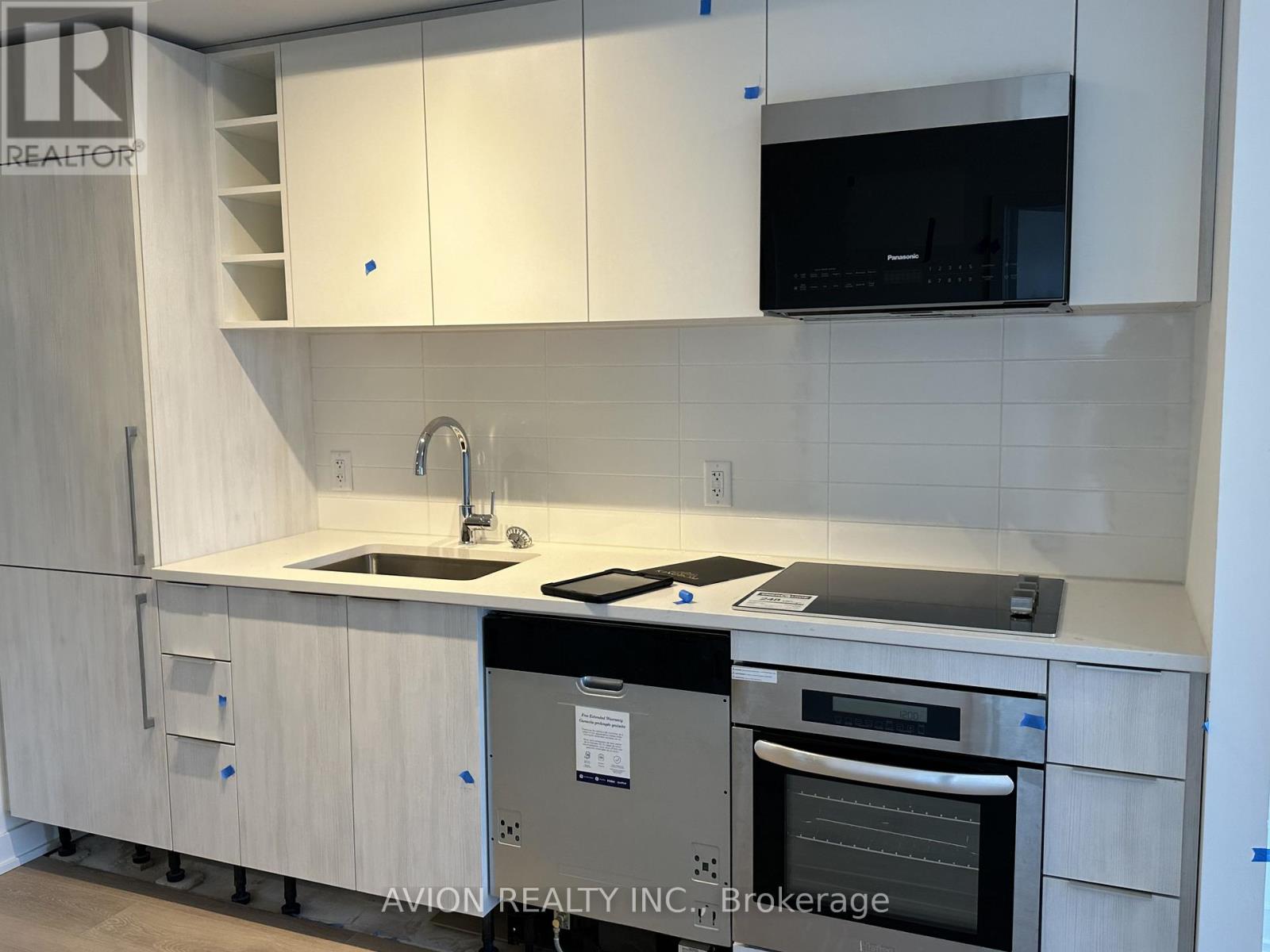 1220 - 2031 Kennedy Road, Toronto, Ontario  M1T 0B8 - Photo 5 - E13111740