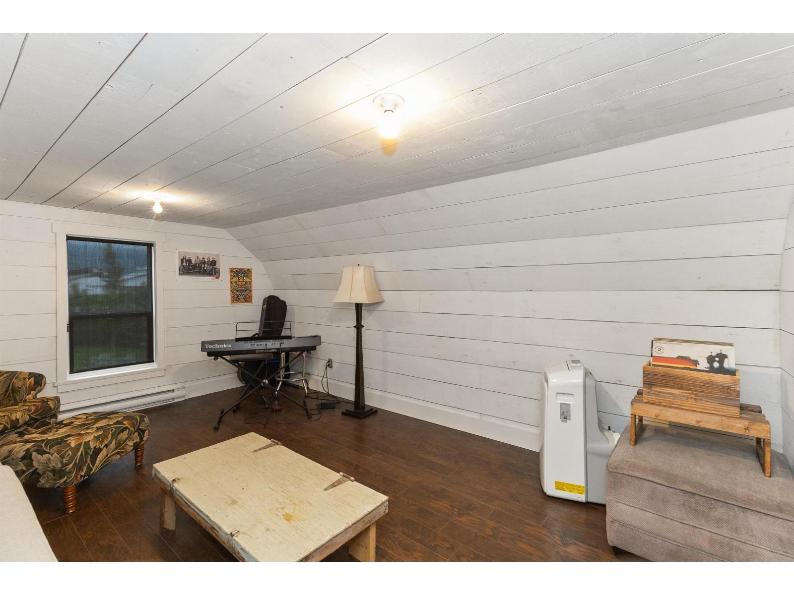 37225 Mckamie Road, Mission, British Columbia  V2V 0N2 - Photo 37 - R3121829
